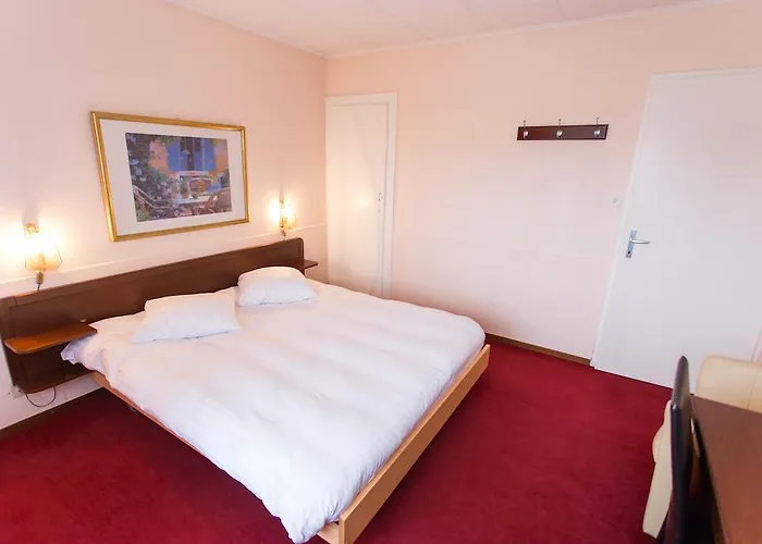 Des Pierrettes موتيل لوزان